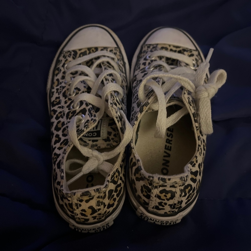 Converse girls size 12 sneakers